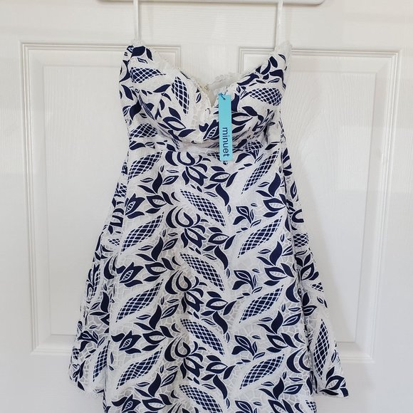 ModCloth Color, Texture, Flatter Mini Dress in Navy Blue and White - Size M - Picture 2 of 9